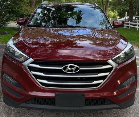 2018 Hyundai TUCSON SE