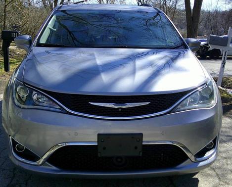 2018 Chrysler Pacifica Touring-L Plus