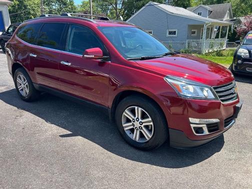 Burgundy 2015 Chevrolet Traverse 1LT