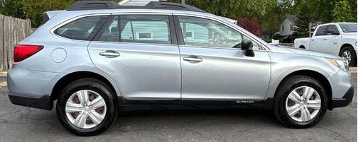 Ice Silver Metallic 2016 Subaru Outback 2.5i