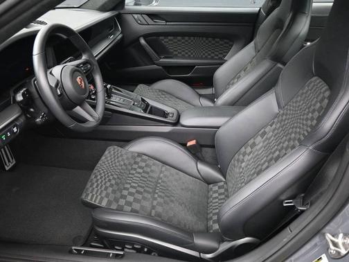 Slate Grey Neo 2026 Porsche 911 Carrera GTS