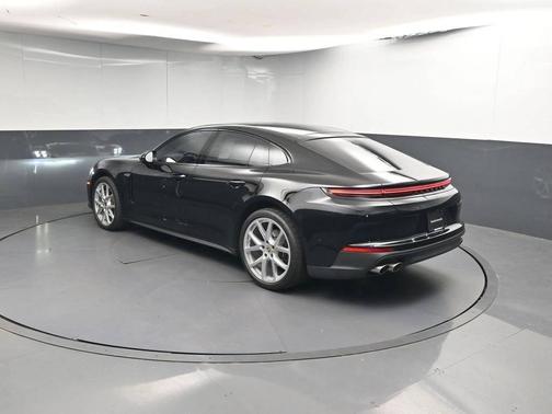 Black 2024 Porsche Panamera