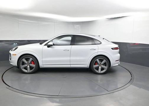 2026 Porsche Cayenne 