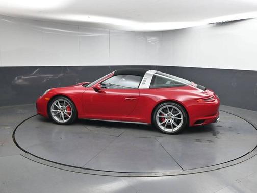 2019 Porsche 911 