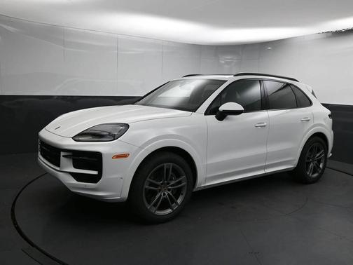 2025 Porsche Cayenne 