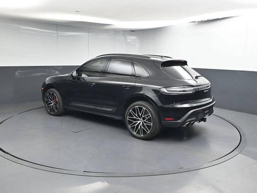 Black 2024 Porsche Macan