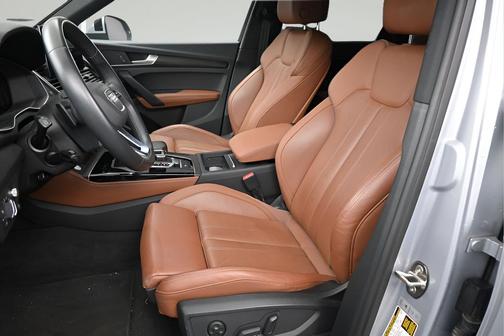 Florett Silver Metallic 2021 Audi Q5 45 Prestige