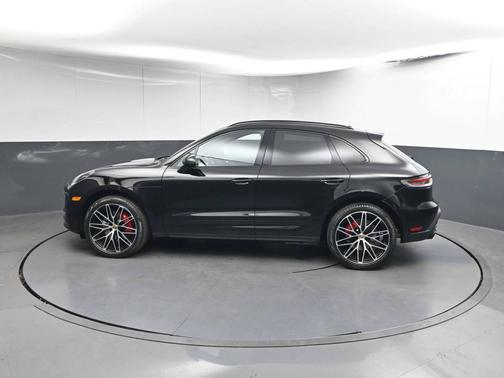 2024 Porsche Macan 