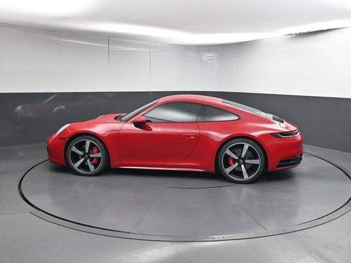 2022 Porsche 911 