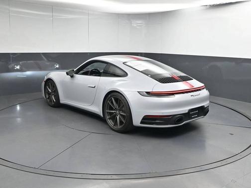 2024 Porsche 911 Carrera T