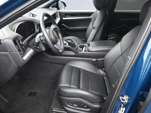 Montego Blue Metallic 2025 Porsche Cayenne Cayenne S E-Hybrid