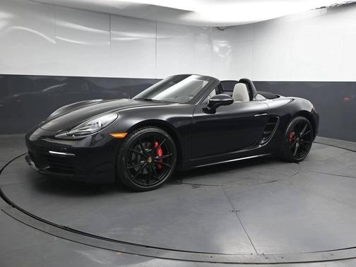 Jet Black Metallic 2025 Porsche 718 Boxster
