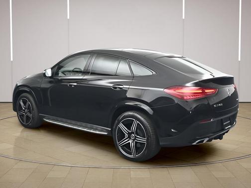 Obsidian Black Metallic 2025 Mercedes-Benz GLE 450 4MATIC