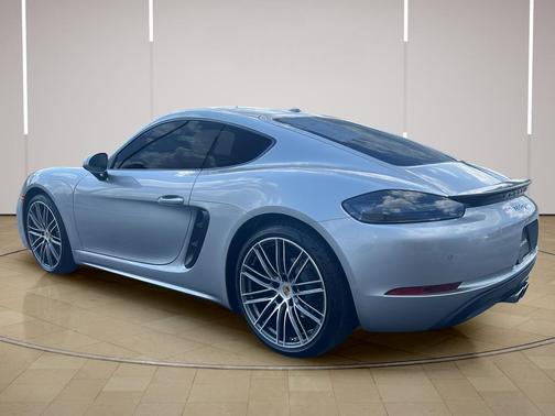 GT Silver Metallic 2024 Porsche 718 Cayman Base