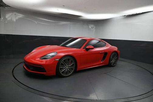 Guards Red 2025 Porsche 718 Cayman