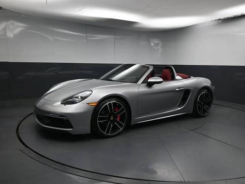2022 Porsche 718 Boxster 