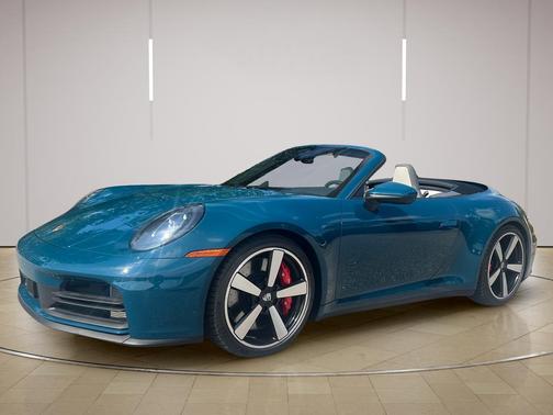 FJORDGREEN 2026 Porsche 911 Carrera 4S Cabriolet