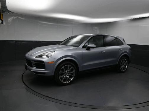 2022 Porsche Cayenne 