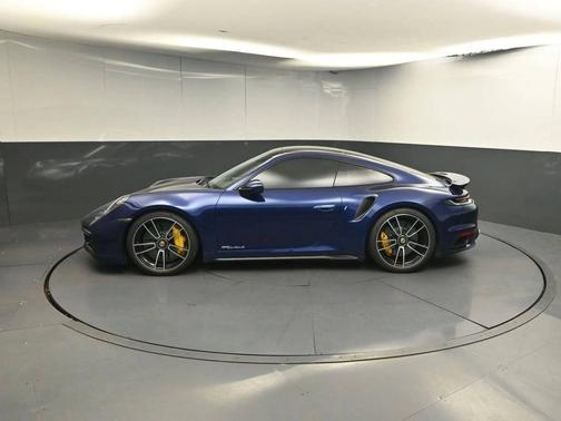 Gentian Blue Metallic 2024 Porsche 911 Turbo