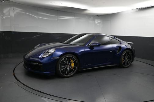Gentian Blue Metallic 2024 Porsche 911 Turbo