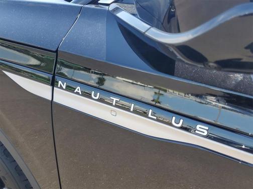 2025 Lincoln Nautilus Premiere