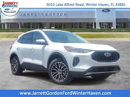 2025 Ford Escape PHEV SE