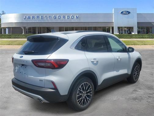 2025 Ford Escape PHEV SE