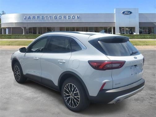 2025 Ford Escape PHEV SE