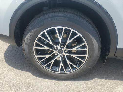 2025 Ford Escape PHEV SE