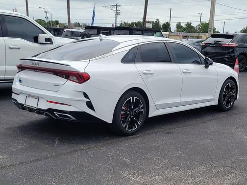 Glacial White Pearl 2023 Kia K5 GT-Line