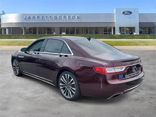 2019 Lincoln Continental Select