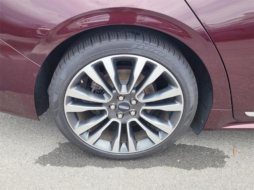 2019 Lincoln Continental Select