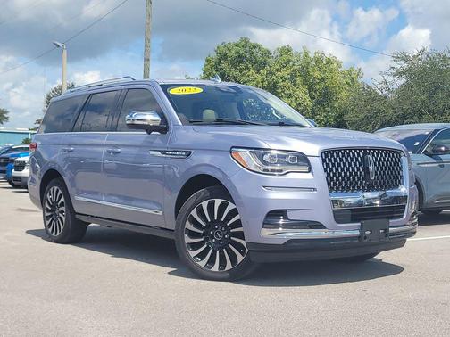 Chroma Crystal Blue Metallic Premium Colorant 2022 Lincoln Navigator Black Label