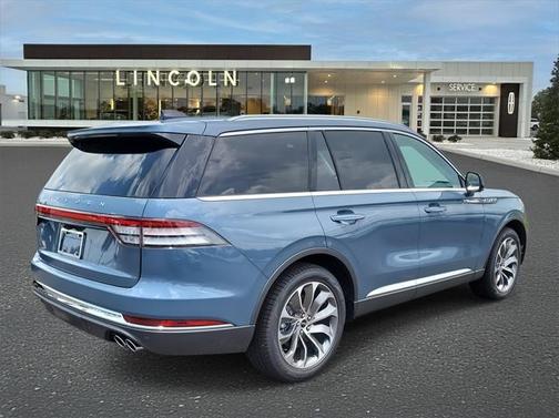 2025 Lincoln Aviator Premiere