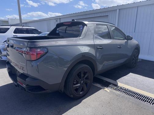 2023 Hyundai SANTA CRUZ NIGHT