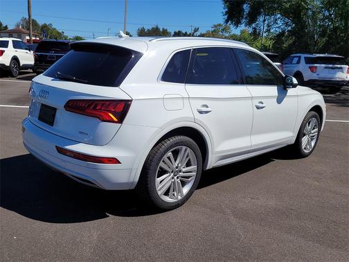 2019 Audi Q5 2.0T Premium Plus