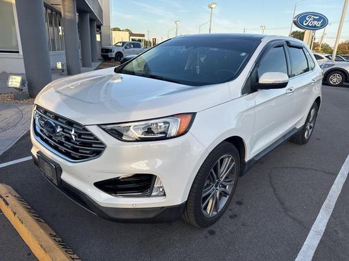 2020 Ford Edge Titanium