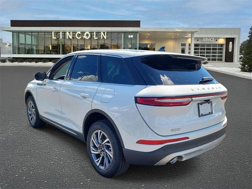 2025 Lincoln Corsair Premiere