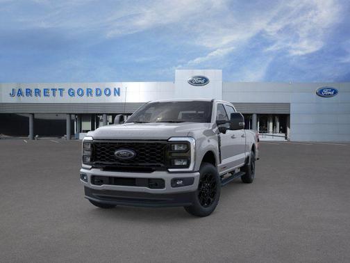 Avalanche 2026 Ford F-350 Lariat