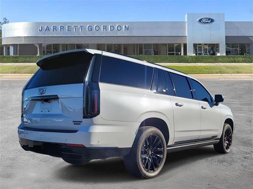 2025 Cadillac Escalade ESV Sport Platinum