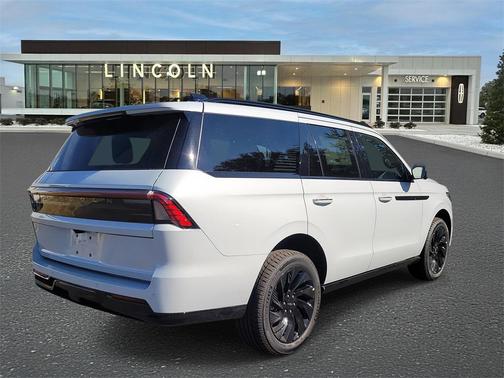 2025 Lincoln Navigator Reserve