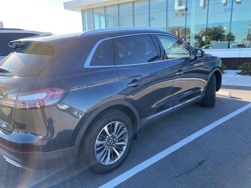 2021 Lincoln Nautilus Standard