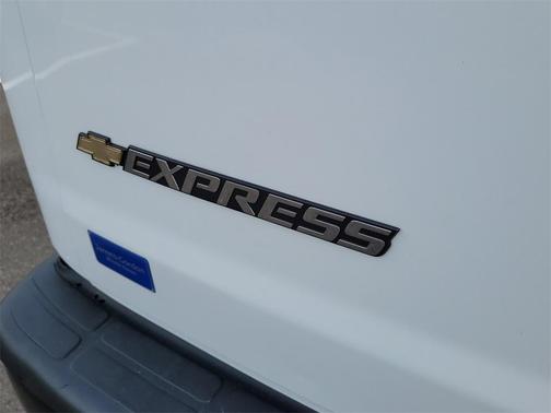 2022 Chevrolet Express 2500 RWD 2500 Extended Wheelbase WT