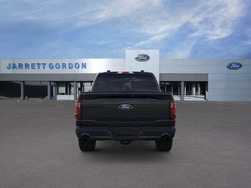 Agate Black Metallic 2026 Ford F-150 XLT