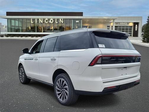 2025 Lincoln Navigator Black Label