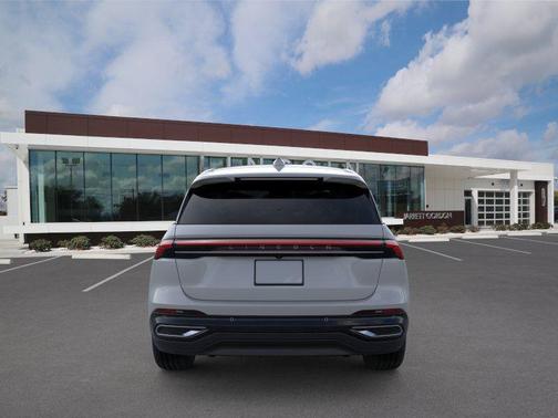 Gray Matter Metallic Clearcoat 2026 Lincoln Nautilus Premiere