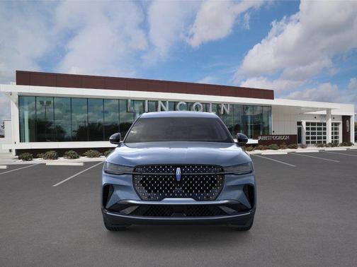 Whisper Blue Metallic Clearcoat 2026 Lincoln Nautilus Premiere