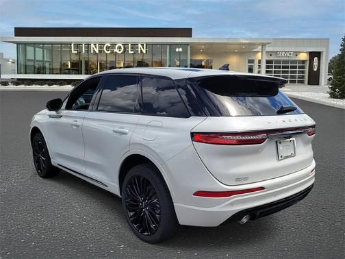 2025 Lincoln Corsair Reserve