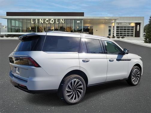 2025 Lincoln Navigator Black Label