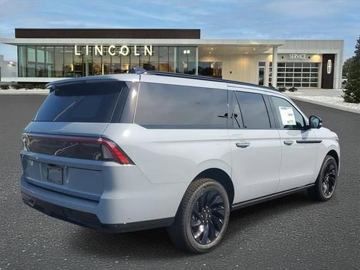 2025 Lincoln Navigator Reserve